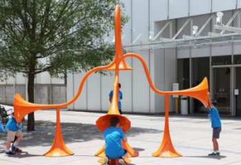 步行街喇叭雕塑廠家 游樂場(chǎng)小品 烤漆不銹鋼喇叭雕塑制作