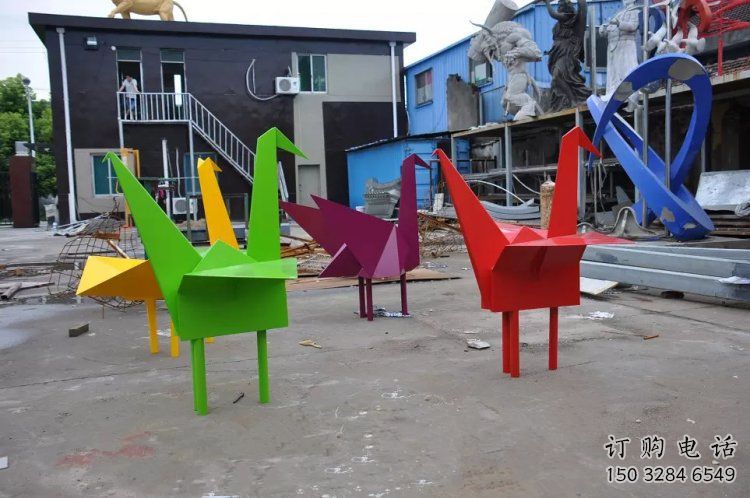 房地產千紙鶴雕塑廠家 剪影擺件 鍛造不銹鋼千紙鶴雕塑工廠