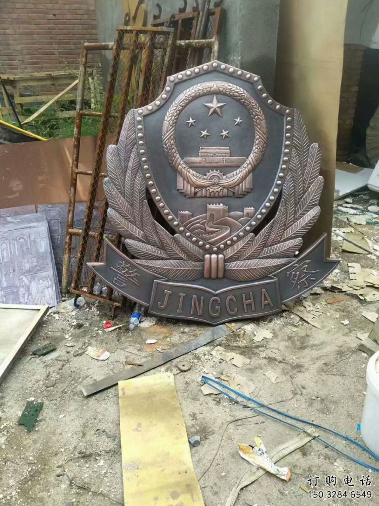 廣場(chǎng)校徽雕塑廠家 現(xiàn)代校園小品 烤漆校徽雕塑廠