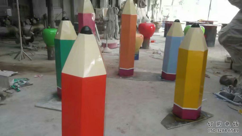 現(xiàn)代鉛筆雕塑廠家 大型別墅區(qū)擺件 歐式不銹鋼鉛筆雕塑廠