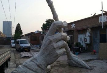 現(xiàn)代毛筆雕塑廠家 大型別墅區(qū)擺件 街頭不銹鋼毛筆雕塑廠