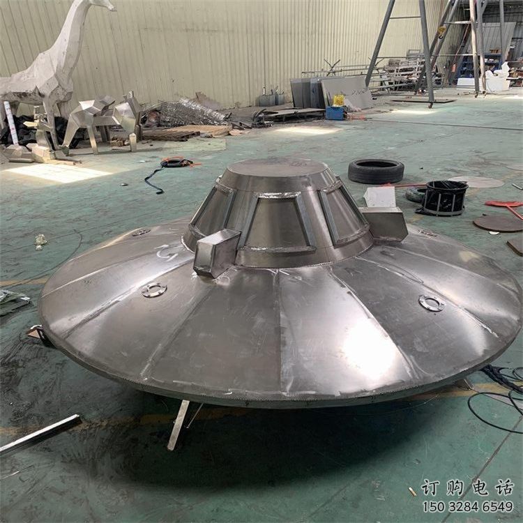 鍛造飛碟雕塑廠家 歐式小品 戶外不銹鋼飛碟雕塑廠