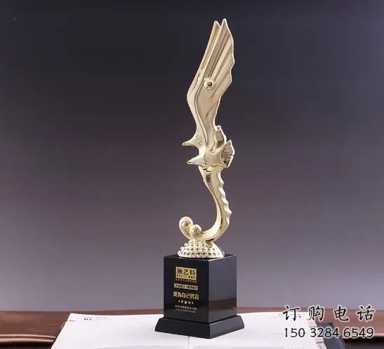 現代獎杯雕塑廠家 大型別墅區擺件 戶外不銹鋼獎杯雕塑廠