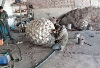 房地產(chǎn)松塔雕塑廠家 創(chuàng)意廣場擺件 鍛造不銹鋼松塔雕塑廠