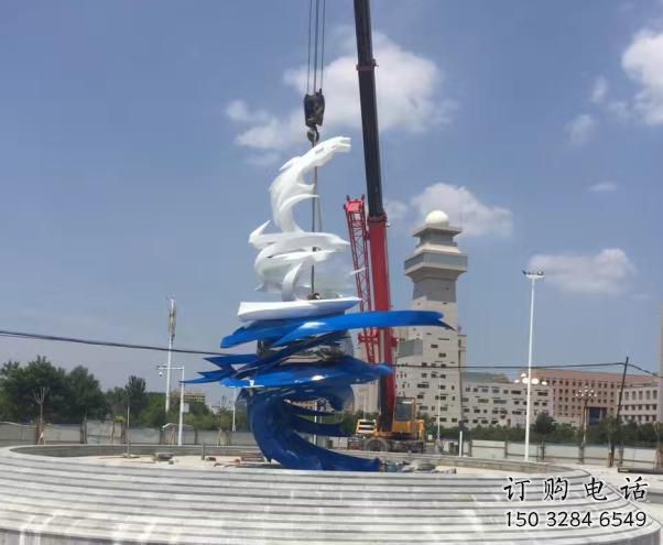 現代龍卷風雕塑廠家 大型別墅區擺件 抽象不銹鋼龍卷風雕塑廠