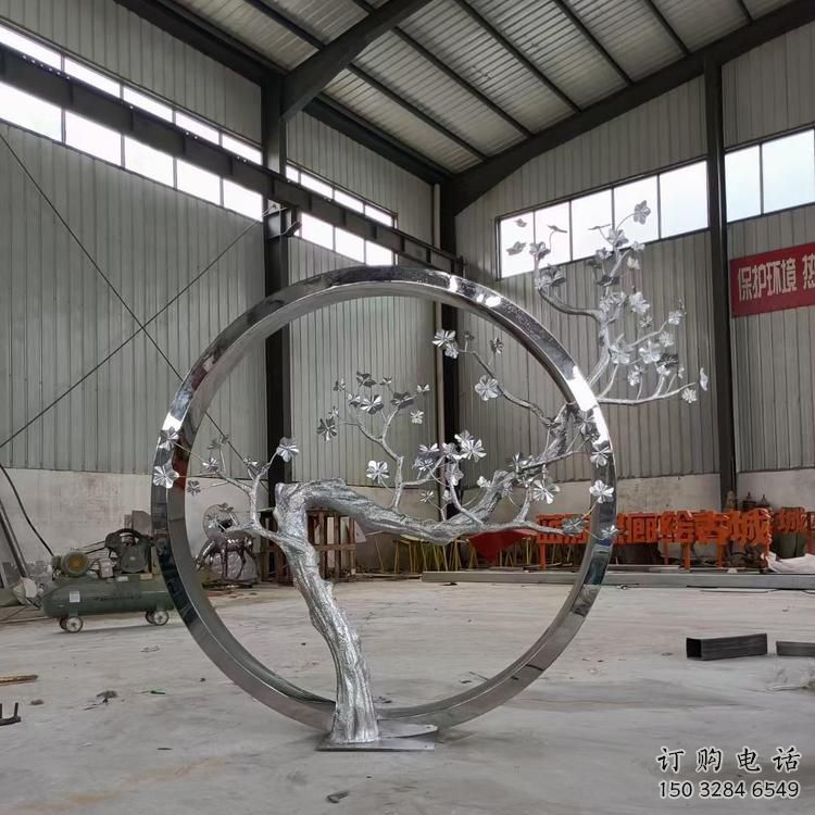 鍛造梅花雕塑廠家 廣場小品 戶外不銹鋼梅花雕塑制作