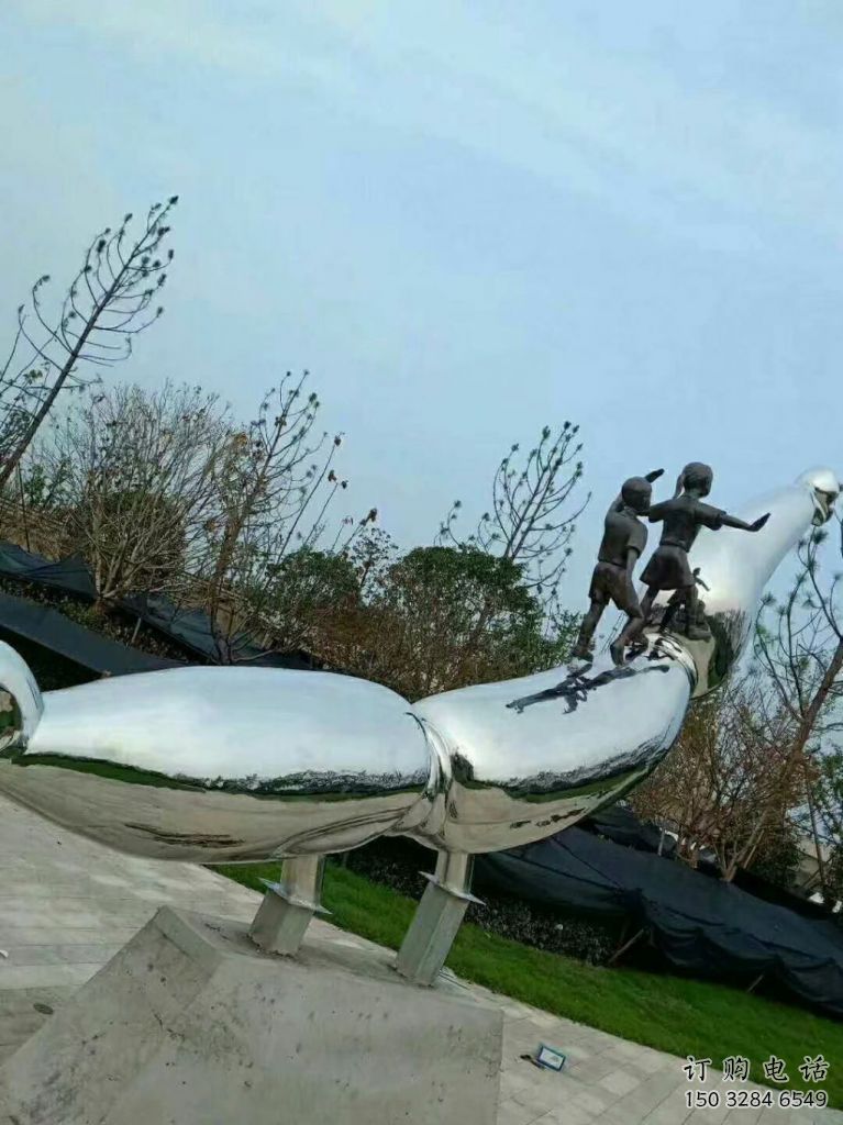 鏡面蓮藕雕塑廠家 大型擺件 創(chuàng)意不銹鋼蓮藕雕塑廠