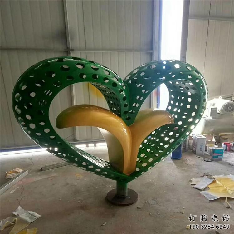 鏤空心形雕塑廠家 園林小品 大型不銹鋼心形雕塑廠