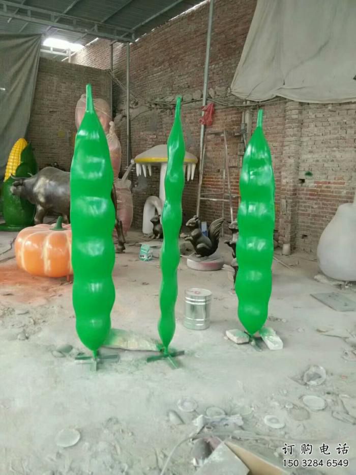 烤漆豆角雕塑廠家 公園小品 仿真豆角雕塑制作