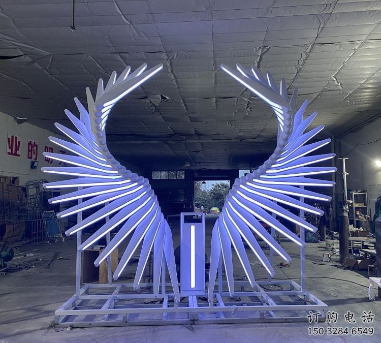 大型鳳羽雕塑廠家 發光小品 現代不銹鋼鳳羽雕塑制作