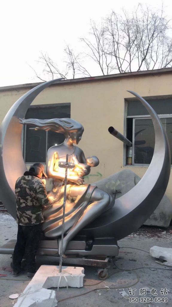 戶外母子雕塑廠家 噴漆小品 現代不銹鋼母子雕塑定做