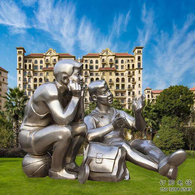 公園學(xué)生雕塑廠家 戶外擺件  校園不銹鋼學(xué)生雕塑實(shí)景圖