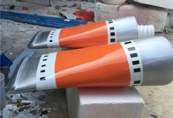 街頭牙膏雕塑廠家 大型別墅區(qū)擺件  現(xiàn)代不銹鋼牙膏雕塑廠