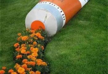 游樂場牙膏雕塑廠家 幼兒園擺件 噴漆不銹鋼牙膏雕塑廠