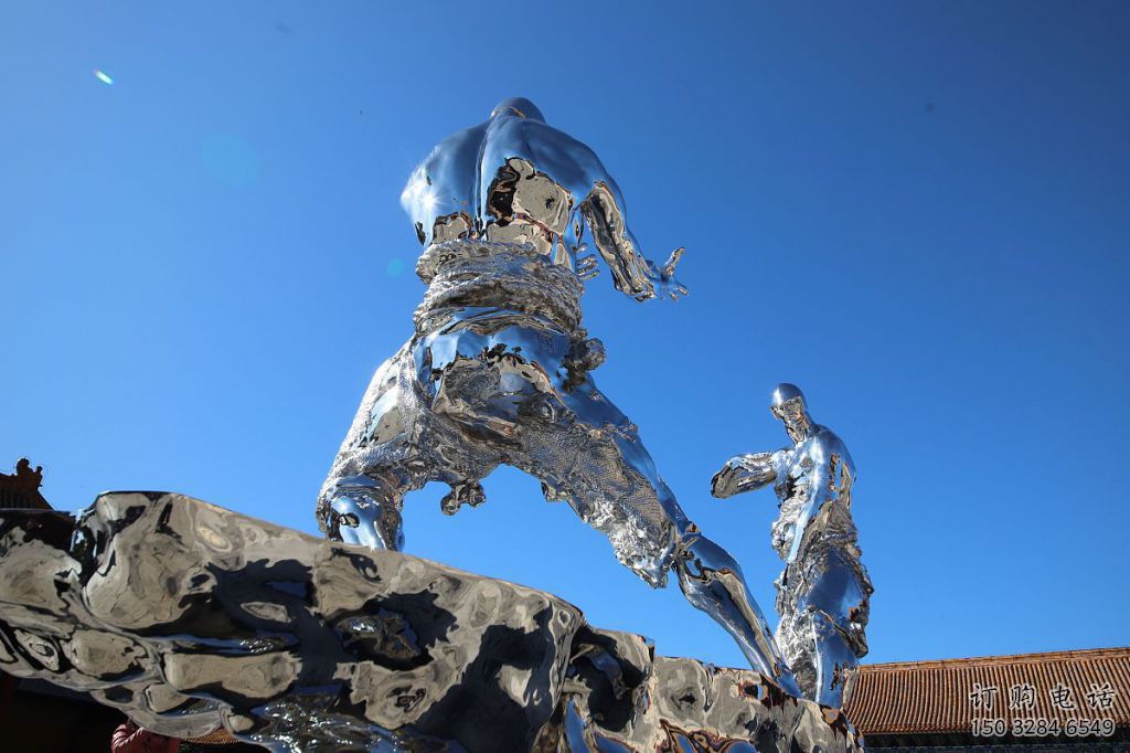 大型男子雕塑廠家 鍛造小品  現代不銹鋼男子雕塑報價