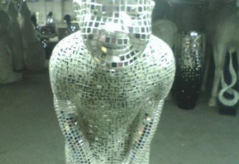 酒店迎賓雕塑廠家  創(chuàng)意小品  大型不銹鋼迎賓雕塑廠