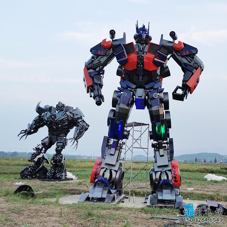 現(xiàn)代機器人雕塑廠家 大型別墅區(qū)擺件  抽象機器人雕塑廠
