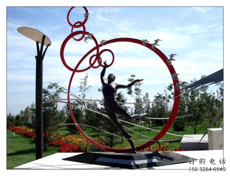 現代運動員雕塑廠家 大型擺件  烤漆不銹鋼運動員雕塑廠