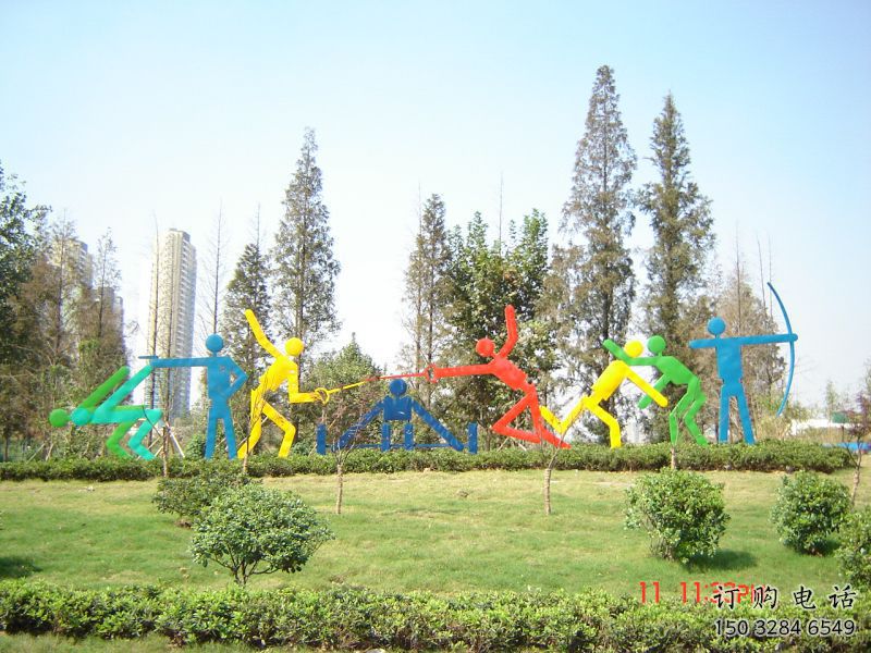 烤漆擊劍雕塑廠家 體育運動小品  戶外幾何不銹鋼擊劍雕塑