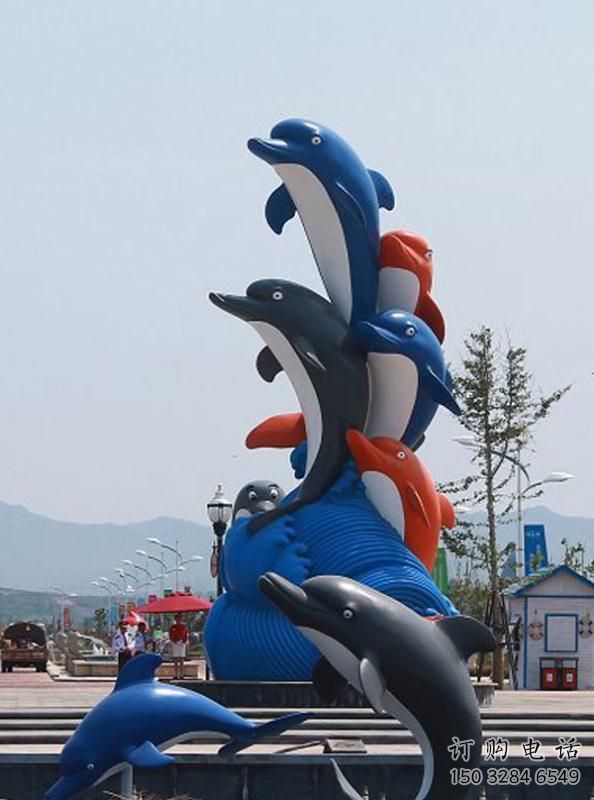 酒店海豚雕塑制造商 庭院仿真雕塑 彩繪小品