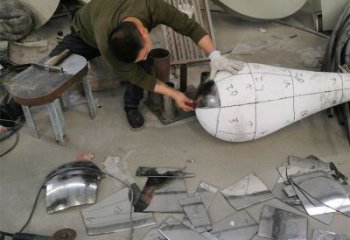 提供村口飛機雕塑 啞光景觀擺件 公園雕塑