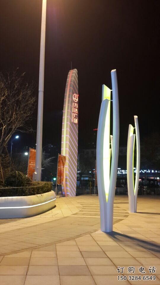 提供公園精神堡壘雕塑 創(chuàng)意企業(yè)標(biāo)識雕塑 美陳文化雕塑