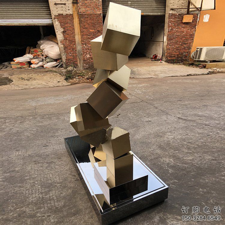 提供大型魔方雕塑廠家 鍛造發(fā)光小品 房地產雕塑