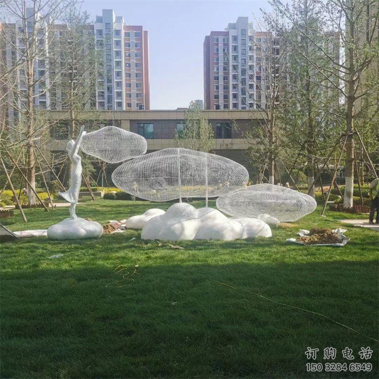 大型云梯雕塑制作廠家 鍛造發(fā)光梯子雕塑 房地產(chǎn)云朵雕塑