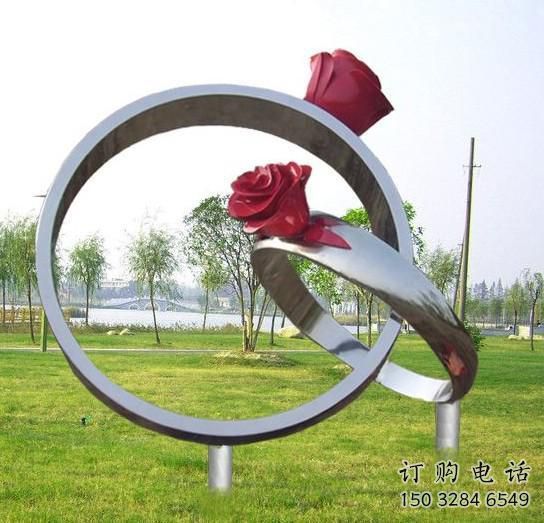 生產(chǎn)拉絲指環(huán)雕塑 鏤空創(chuàng)意戒指環(huán)雕塑 別墅區(qū)戒指環(huán)雕塑