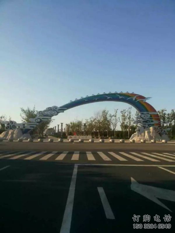 云朵大門雕塑，公園美陳元素，不銹鋼云朵大門雕塑