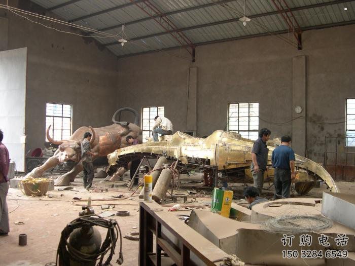 景觀恐龍雕塑生產，景區案例，景觀幾何恐龍雕塑制作