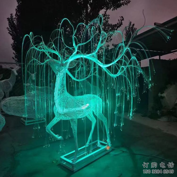 梅花鹿雕塑供應(yīng)，花園小品，酒店燈光梅花鹿雕塑展品