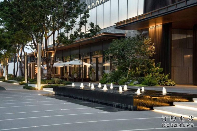 漂浮式電影噴泉裝置