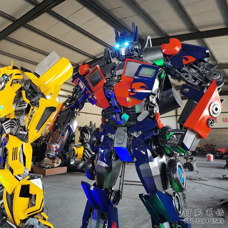 別墅區(qū)機器人雕塑