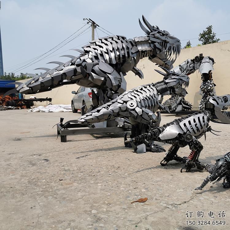 機甲卡通恐龍雕塑