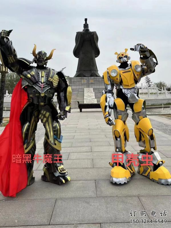 大黃蜂版甲殼蟲雕塑