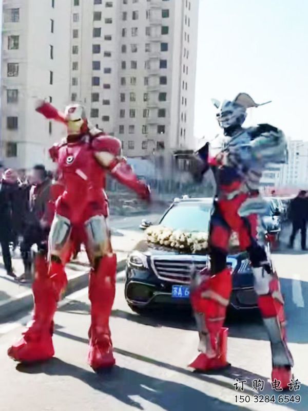 鐵藝機甲機器人雕塑制作廠家