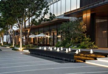 漂浮式電影噴泉裝置