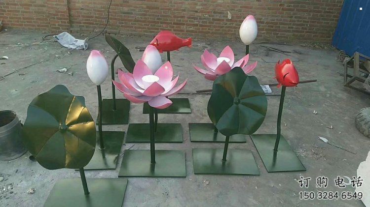 荷花雕塑制造，彩鋼構件，仿真荷花雕塑提供