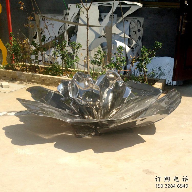 荷花雕塑訂做廠家，城市雕塑，鏡面荷花雕塑工程精品