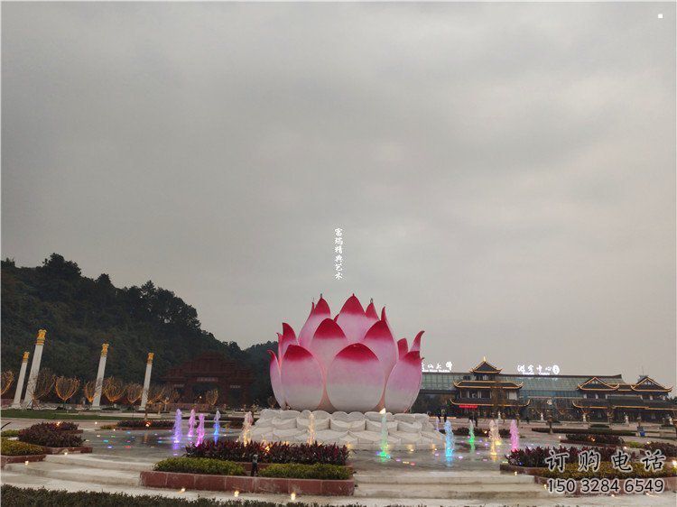 大型蓮花雕塑制造，透雕系列，蓮花噴泉雕塑廠家承接