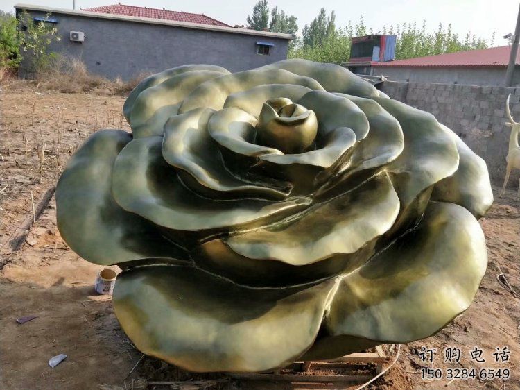 別墅區玫瑰雕塑