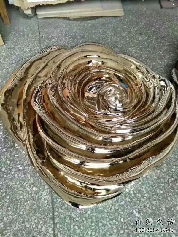 玫瑰花雕塑定制預定，小區擺件，電鍍玫瑰花雕塑服務商