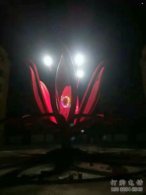 燈光花朵雕塑優(yōu)價(jià)，藝術(shù)組合，燈光茶花雕塑生產(chǎn)廠家