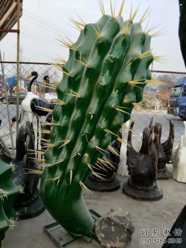 創(chuàng)意仙人球雕塑