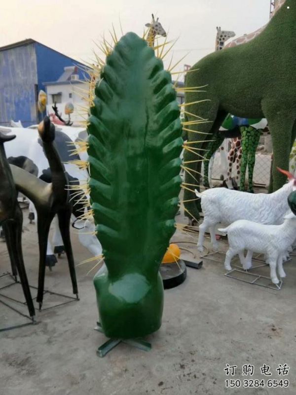 公園仙人掌雕塑