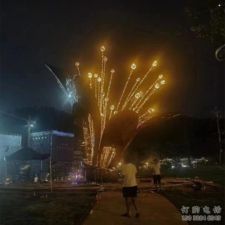 百合花雕塑服務商，景觀雕塑，不銹鋼百合花雕塑選定