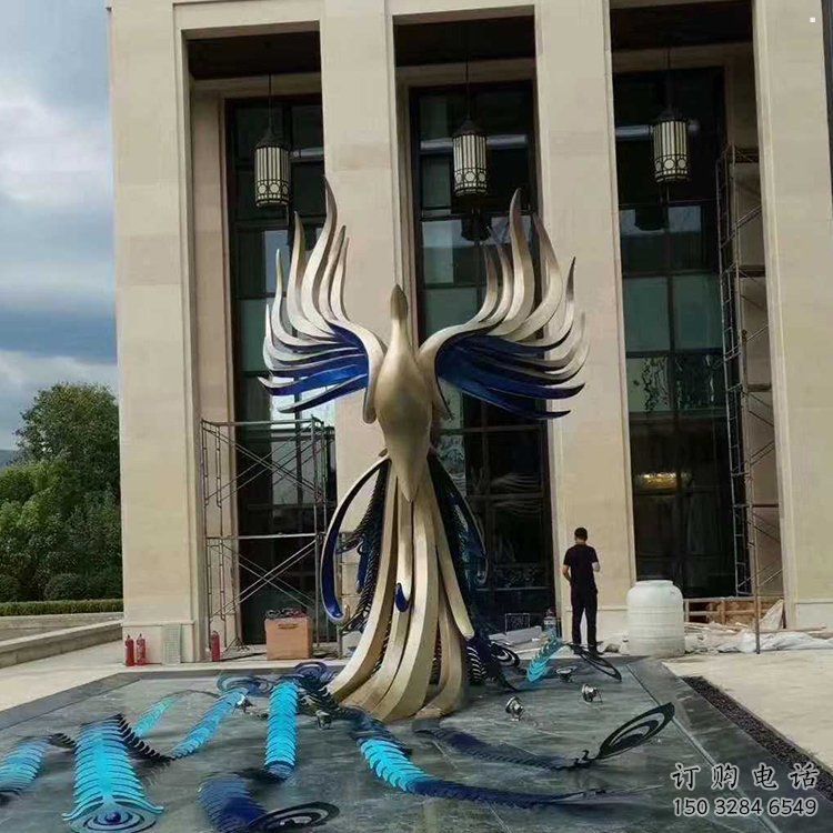 地產孔雀雕塑生產，城市裝飾，景觀不銹鋼孔雀雕塑選定
