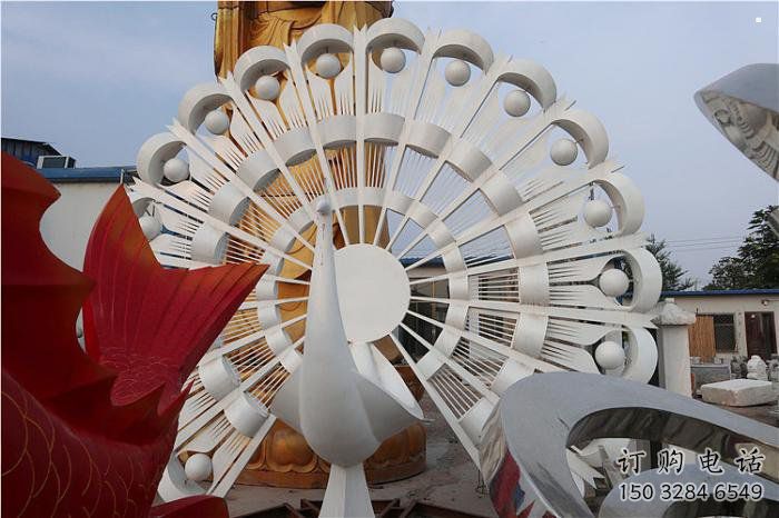 孔雀開屏雕塑定做，標識雕塑，仿真孔雀開屏雕塑選定?