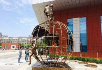 地球儀雕塑常用，景觀概念，地球儀人物雕塑擺件